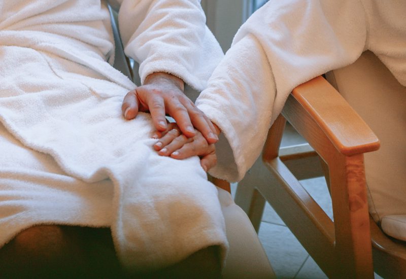 cozy-relaxation-loungers-wellness-hotel-edelweiss-berchtesgaden