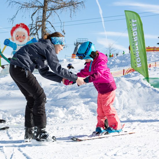 Skischule-Oberau-0068-550x550